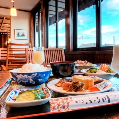 【お日にち限定】５％ＯＦＦ 運河沿いの温泉宿〜小樽近郊食材手作りバイキング〜【朝食付】